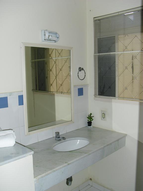 Pousada Flat Da Lagoa Paulinia Exterior photo